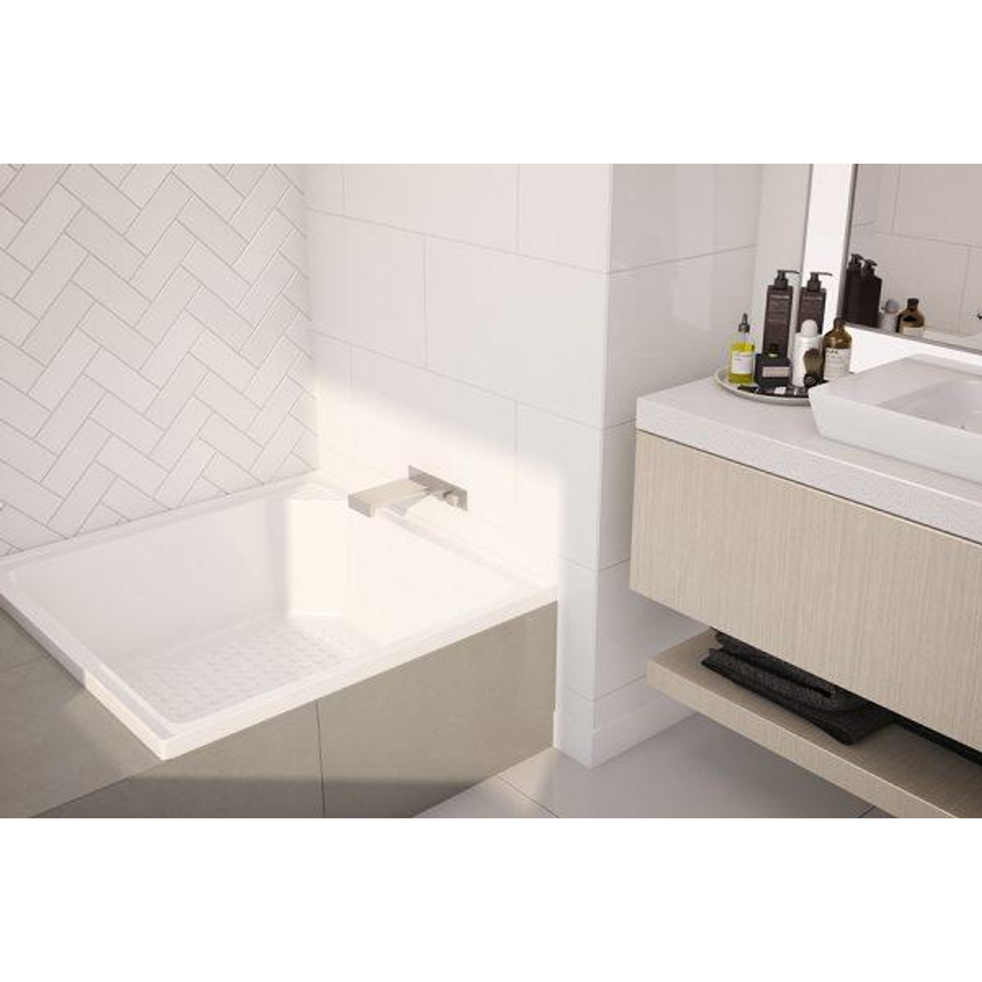 Decina Bella Bath 910 910mm
