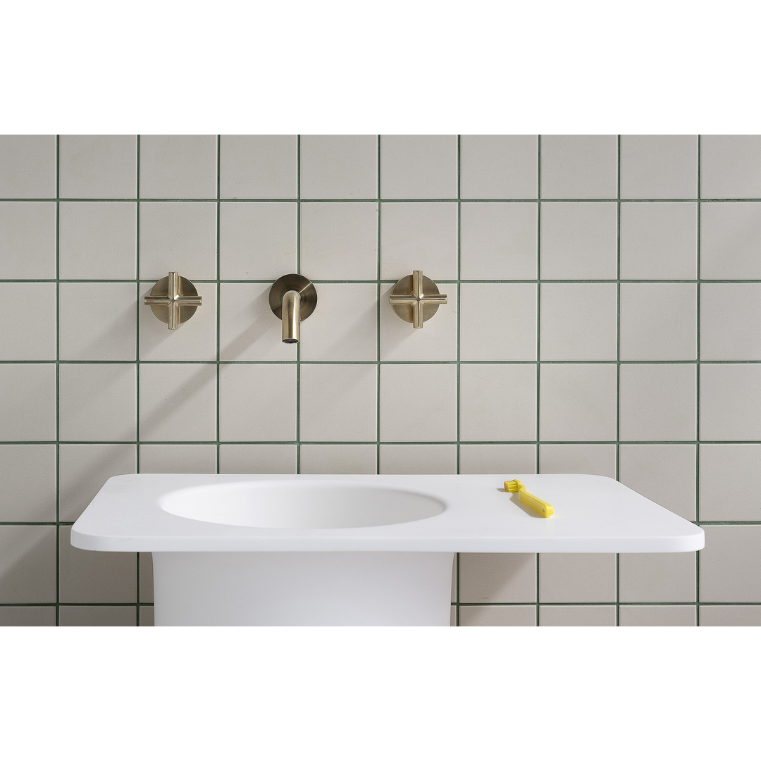 Phoenix Vivid Slimline Plus Wall Top Assemblies Brushed Gold