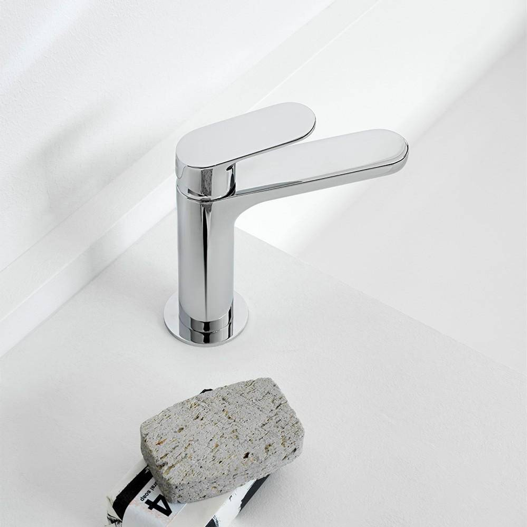 Zucchetti Nikko Basin Mixer
