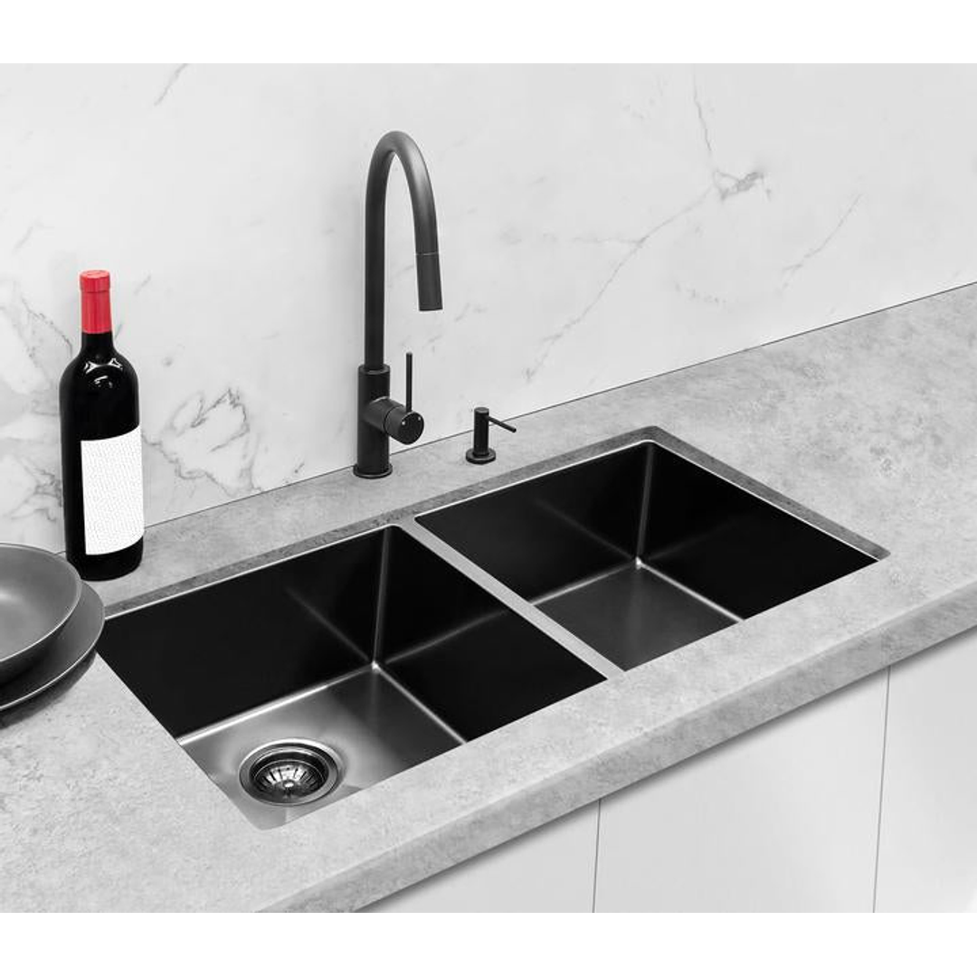 Meir Round Soap Dispenser Matte Black