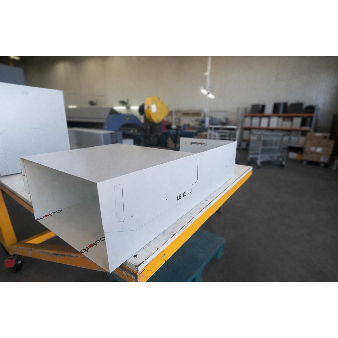 Dam Buster Eso-300-R End Side Outlet Right