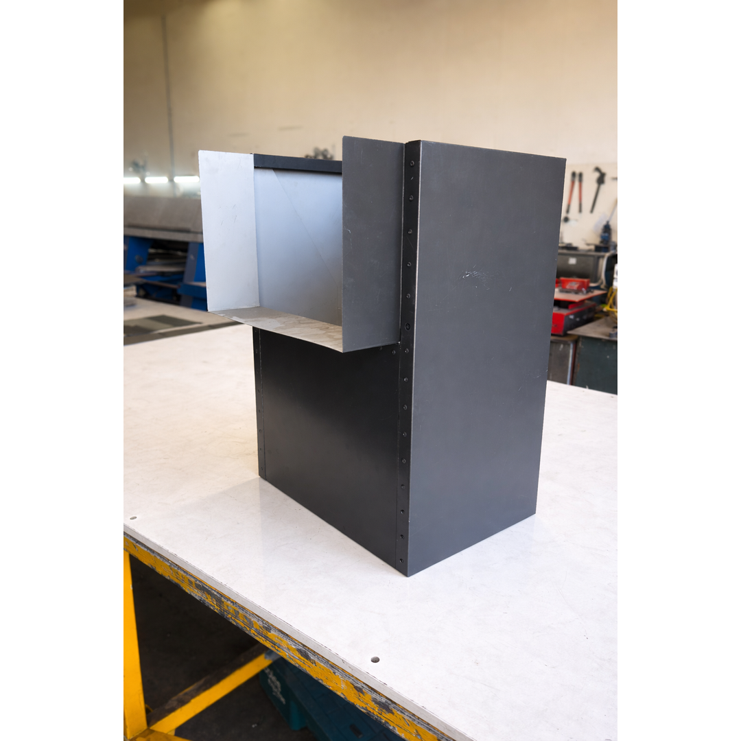 Dam Buster R300 Rainhead With Fixed Receiver