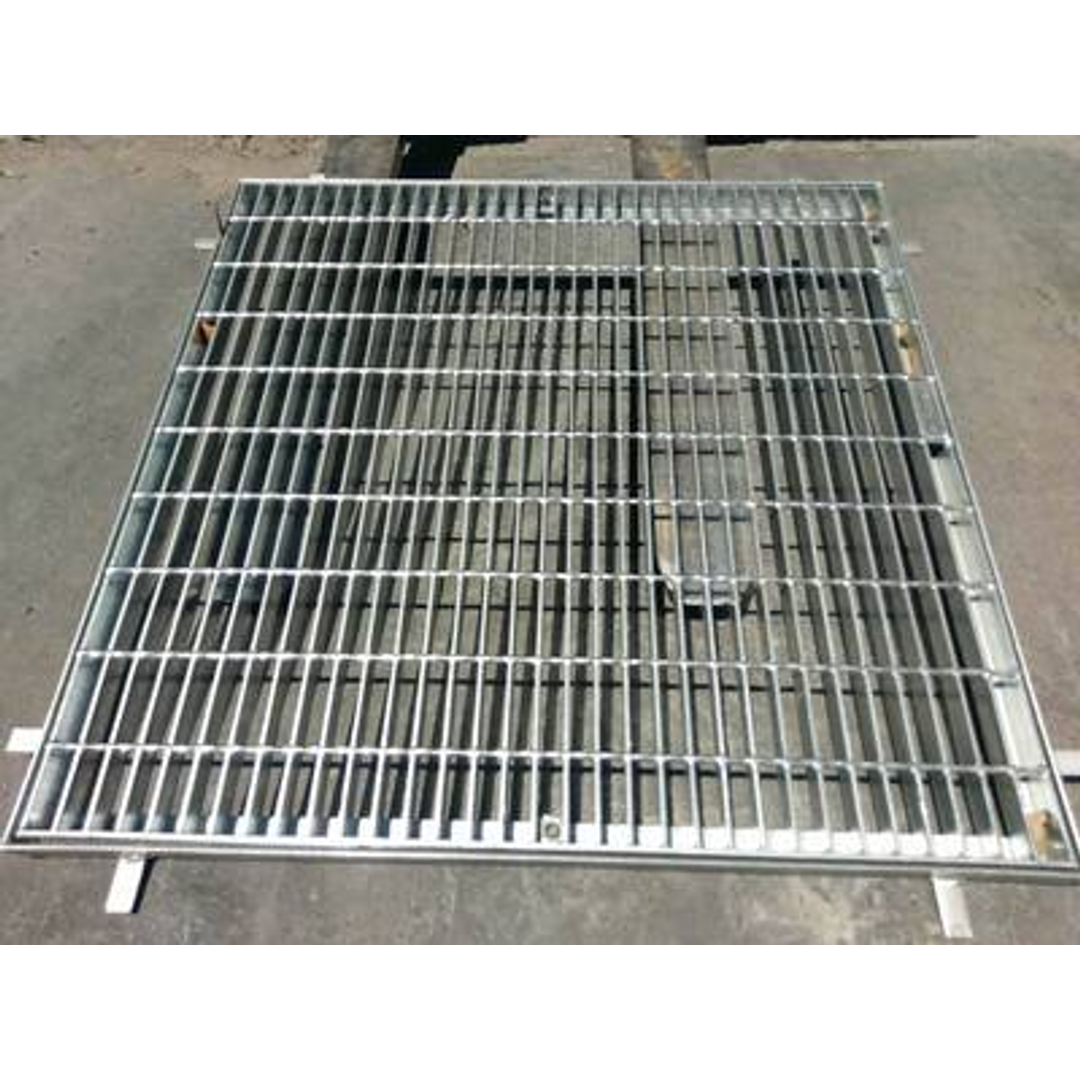 900X900 Grate & Frame Light Duty Gal