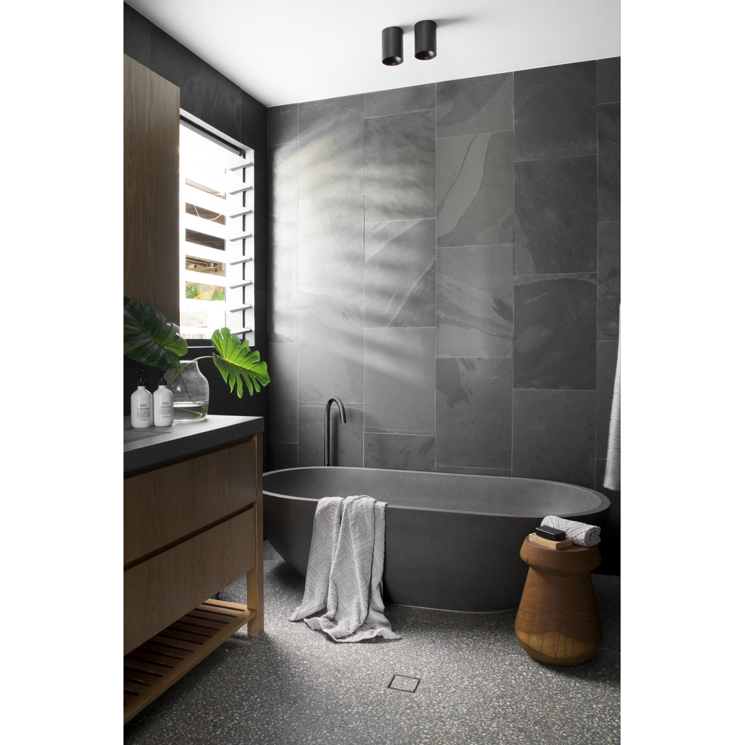 Meir Round Freestanding Bath Spout Shadow