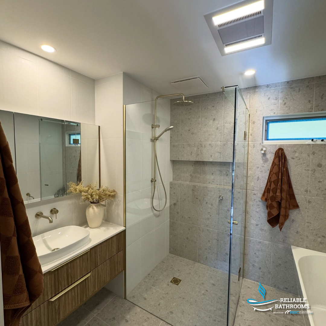 Nero Round Twin Shower Brushed Gold