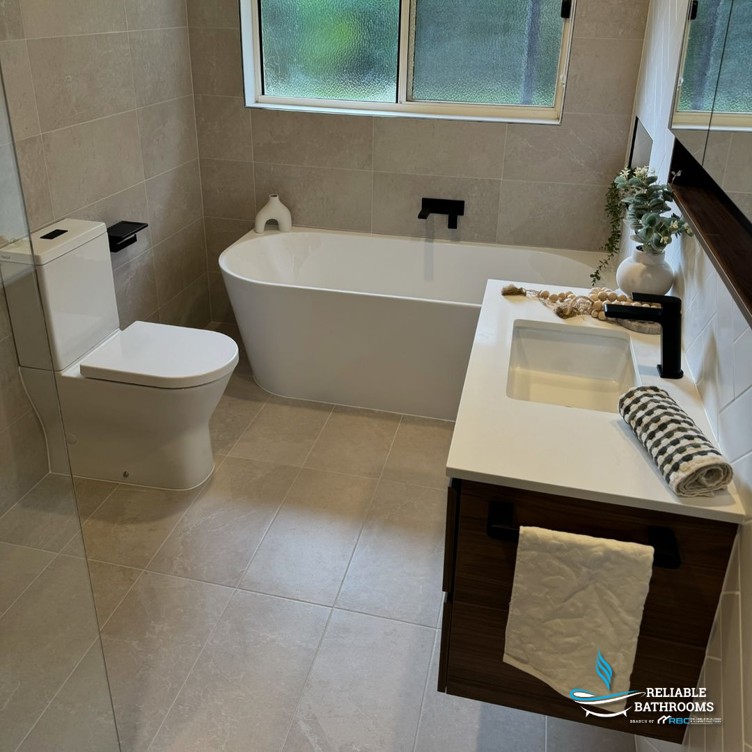 Oceano Eco 1500 Corner Bath Right Hand White 1500mm X 730mm