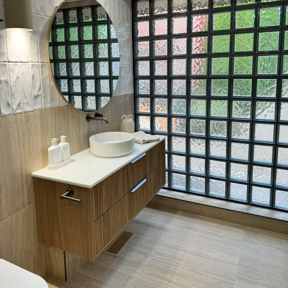 Timberline Emmett Vanity 1200Mm Centre Wg Basin Silksurface Ac Top Wall Hung