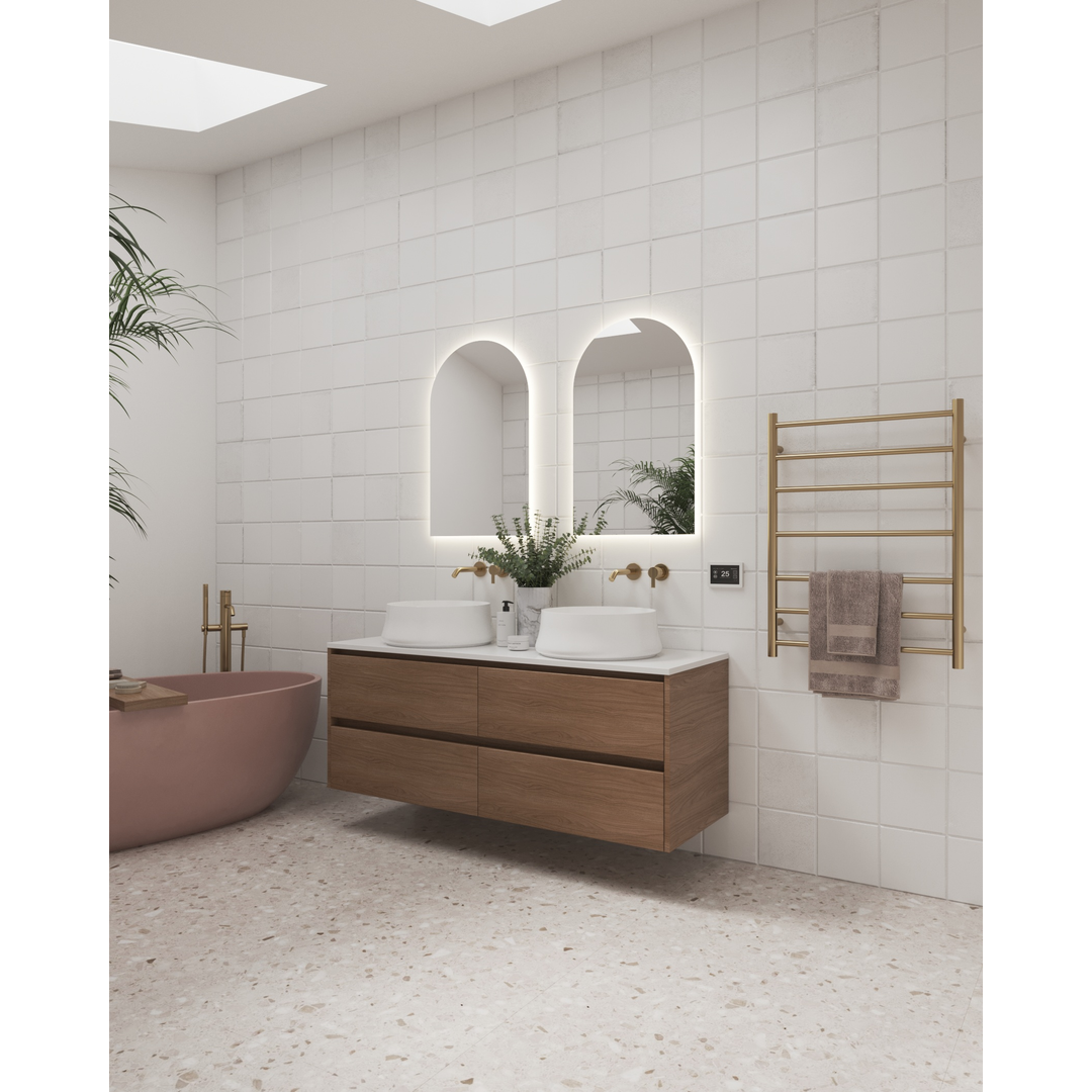 Thermorail STRAIGHT/ROUND 600X800X122MM 80WATTS 7 BARS - BRUSHED BRASS