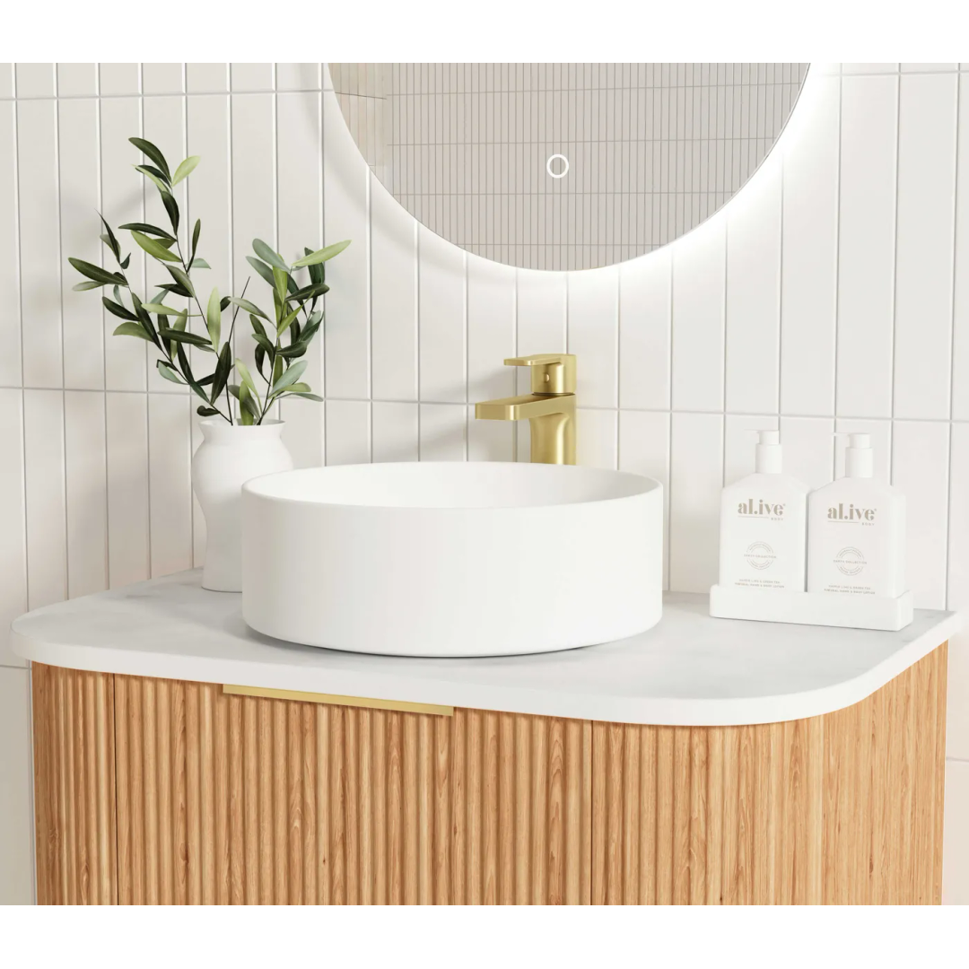 Otti Bondi Woodland Oak Fluted Vanity 750X460X450 W/Hung Cabinet Natural Carrara Marble