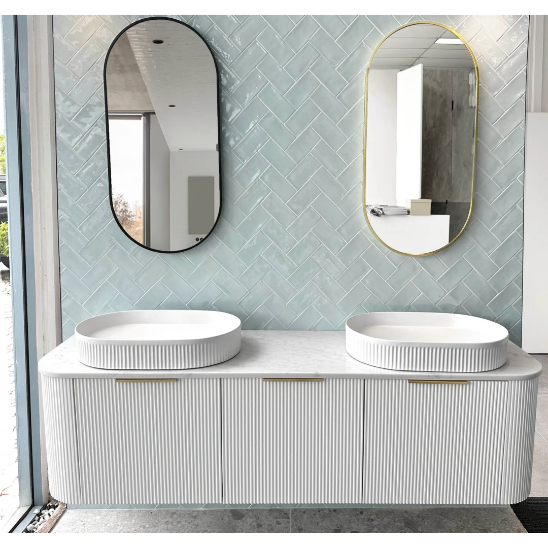 Otti Bondi 1800X460X450 W/Hung Satin White Fluted Vanity Pure White & Gold Handle