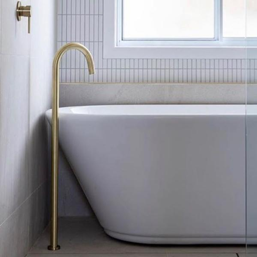 Meir Round Freestanding Bath Filler - Tiger Bronze