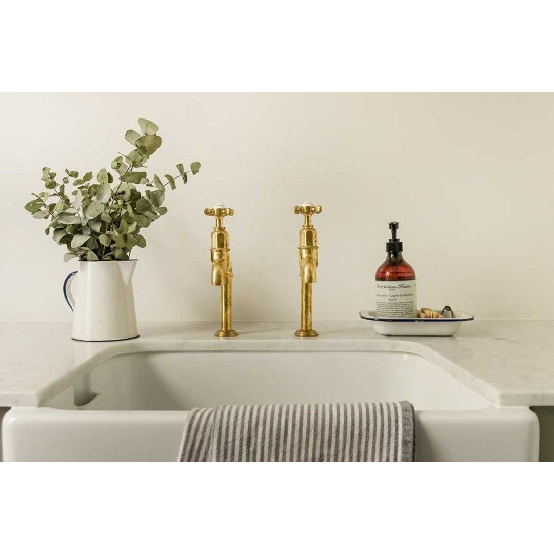 T&H Belfast 60 X 46 Fine Fireclay Butler Sink With Internal Overflow