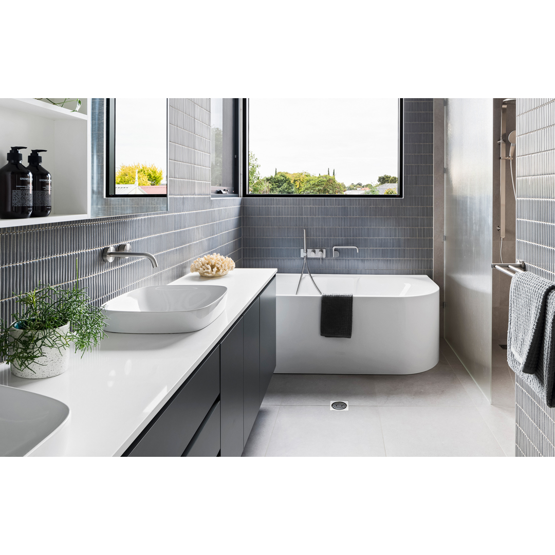 Phoenix Axia Wall Basin/Bath Curved Outlet Mixer Set 180mm Chrome