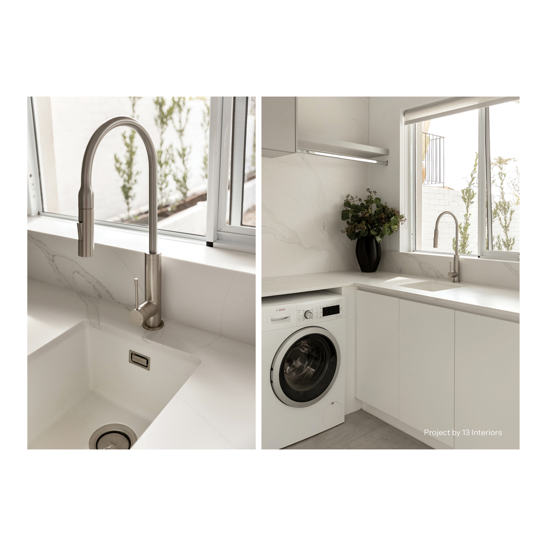 Phoenix Deja Pull Out Sink Mixer Chrome 126733000