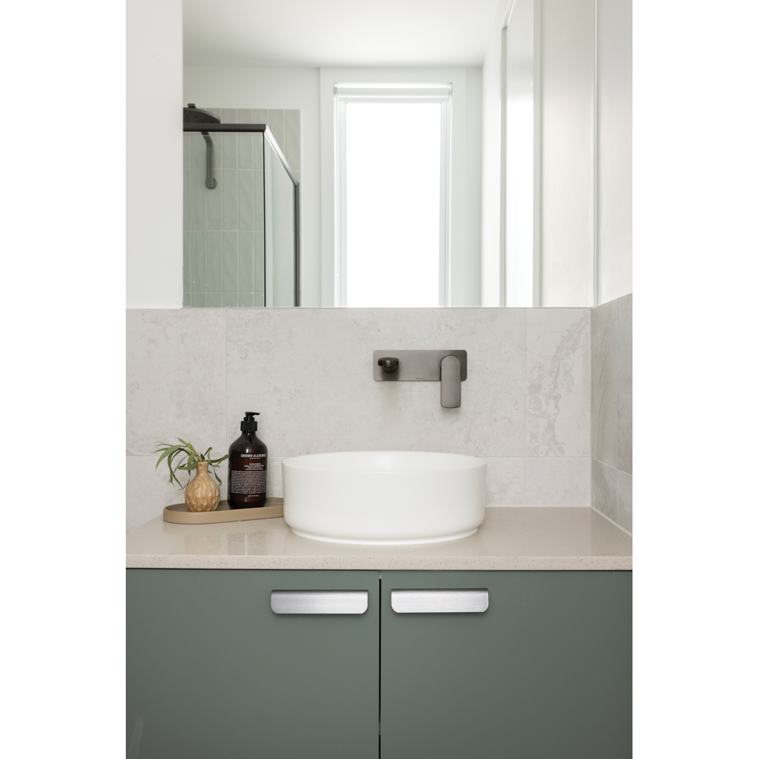 Phoenix Mekko Switchmix Wall Basin/Bath Mixer Set 200mm Fit-Off Kit - Brushed Carbon