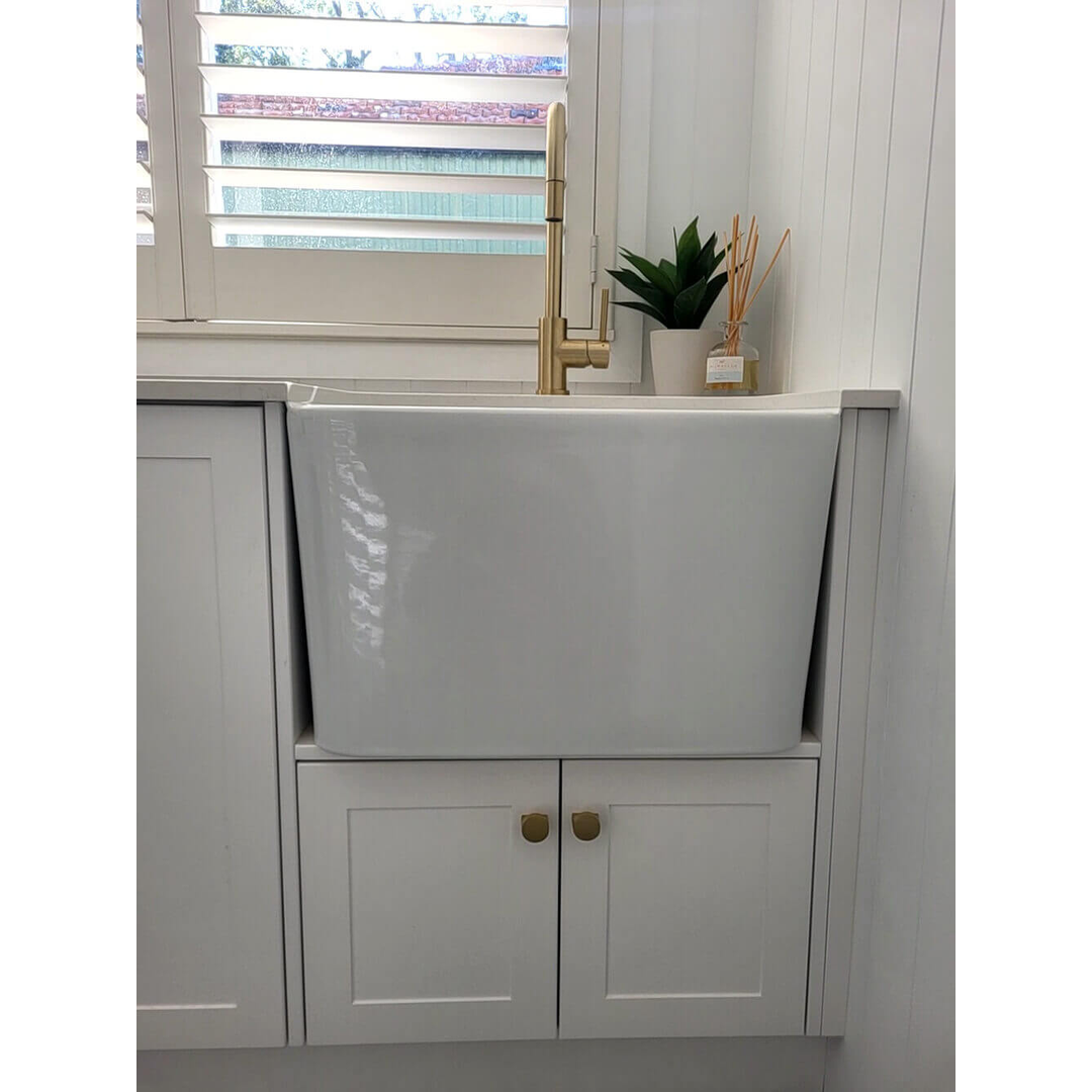 T&H Tribo 60 X 42 Fine Fireclay Sink