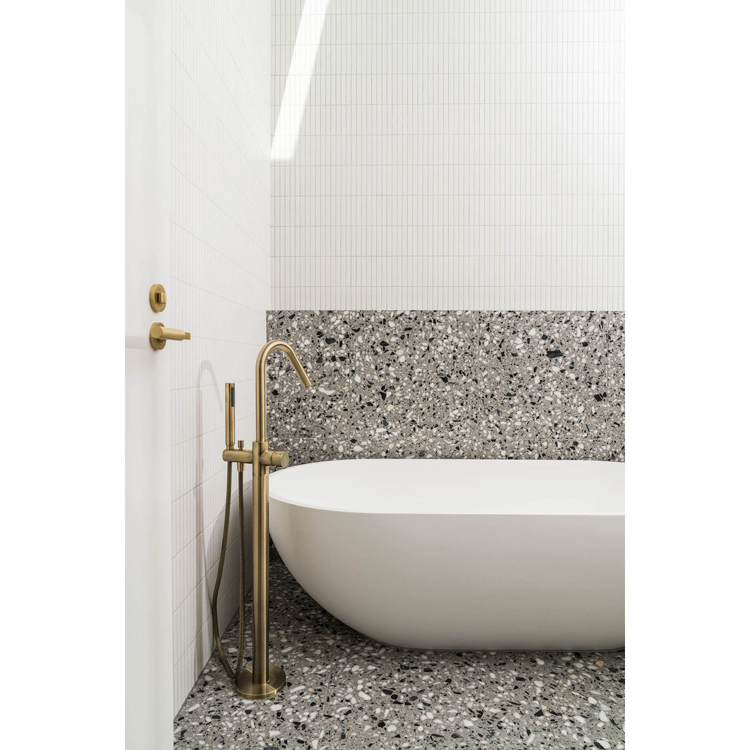 Meir Round Pinless Freestanding Bath Spout And Hand Shower Tiger Bronze