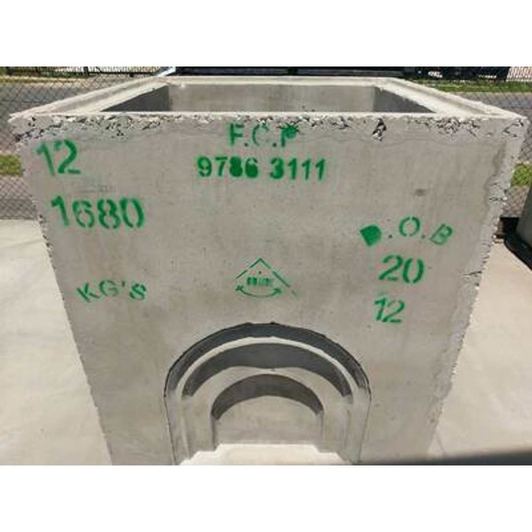 900 X 900 X 900 Deep Precast Concrete Stormwater Pit
