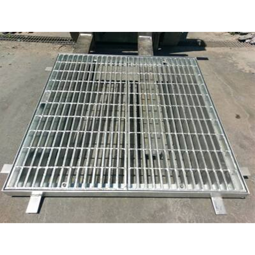 900X900 Grate & Frame Heavy Duty  Gal