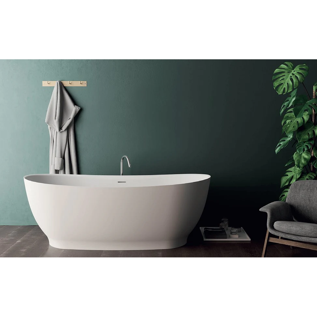 Domus Living Ulpia Freestanding Bath 1650mm X 780mm Matte Black