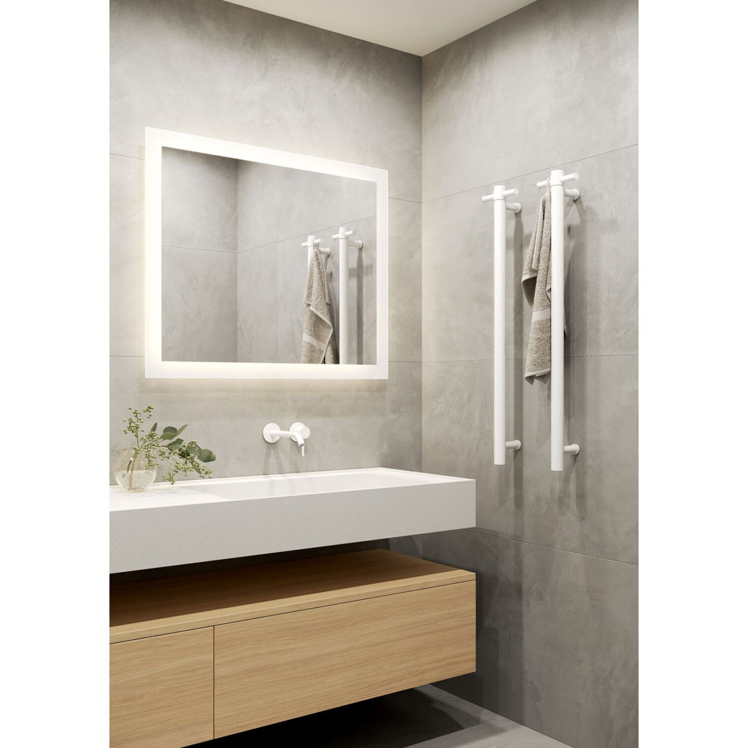 Thermorail Round 240Volt Vertical Bar 900x142x100mm 22Watts  Matt White