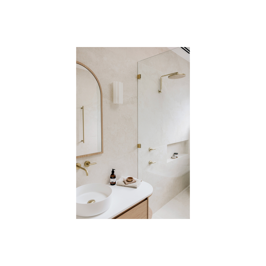 Phoenix Vivid Slimline Plus Lever Wall Top Assemblies 15Mm Ext Spindles Brushed Gold