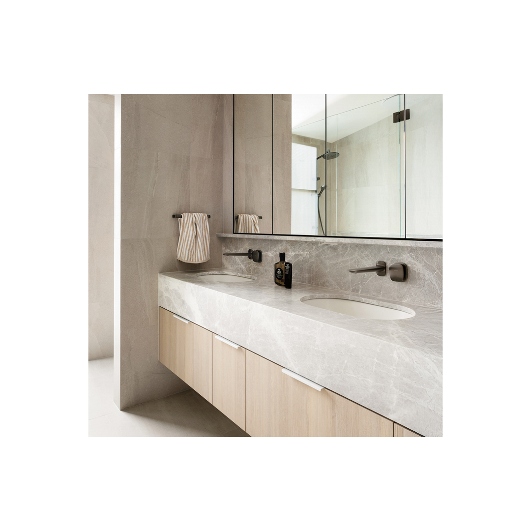 Phoenix Nuage Hand Towel Rail Brushed Carbon