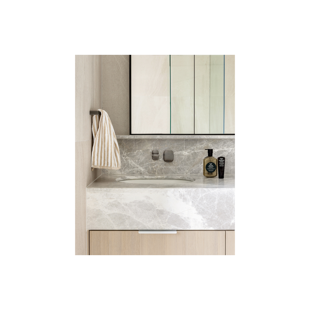 Phoenix Nuage Hand Towel Rail Brushed Carbon