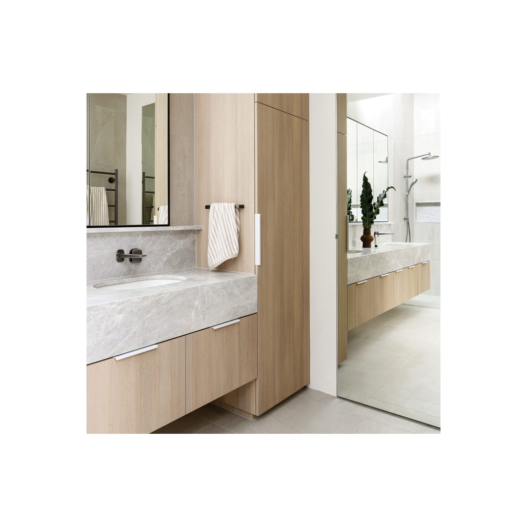Phoenix Nuage Hand Towel Rail Brushed Carbon