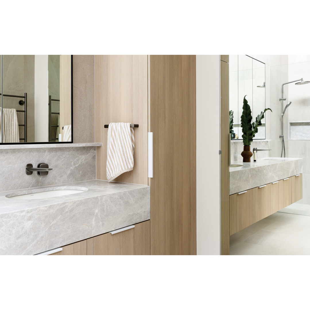 Phoenix Nuage Hand Towel Rail Brushed Carbon