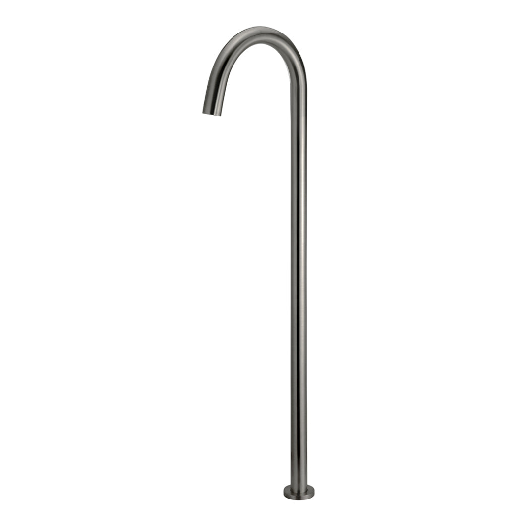 Meir Round Freestanding Bath Spout Shadow