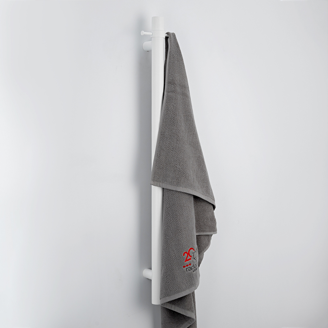 Radiant Matt White Vertical 950Mm Round Non Heated Single Bar Towel Rail